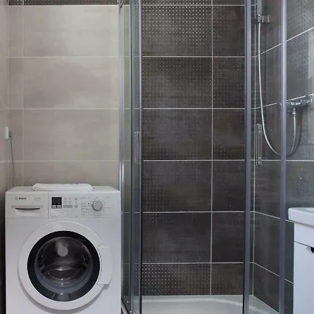Apartment Bright Stylish Apt In Dt +a/c +5minoldtownsq Prague