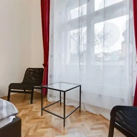Bright Stylish Apt In Dt +a/c +5minoldtownsq * Prague